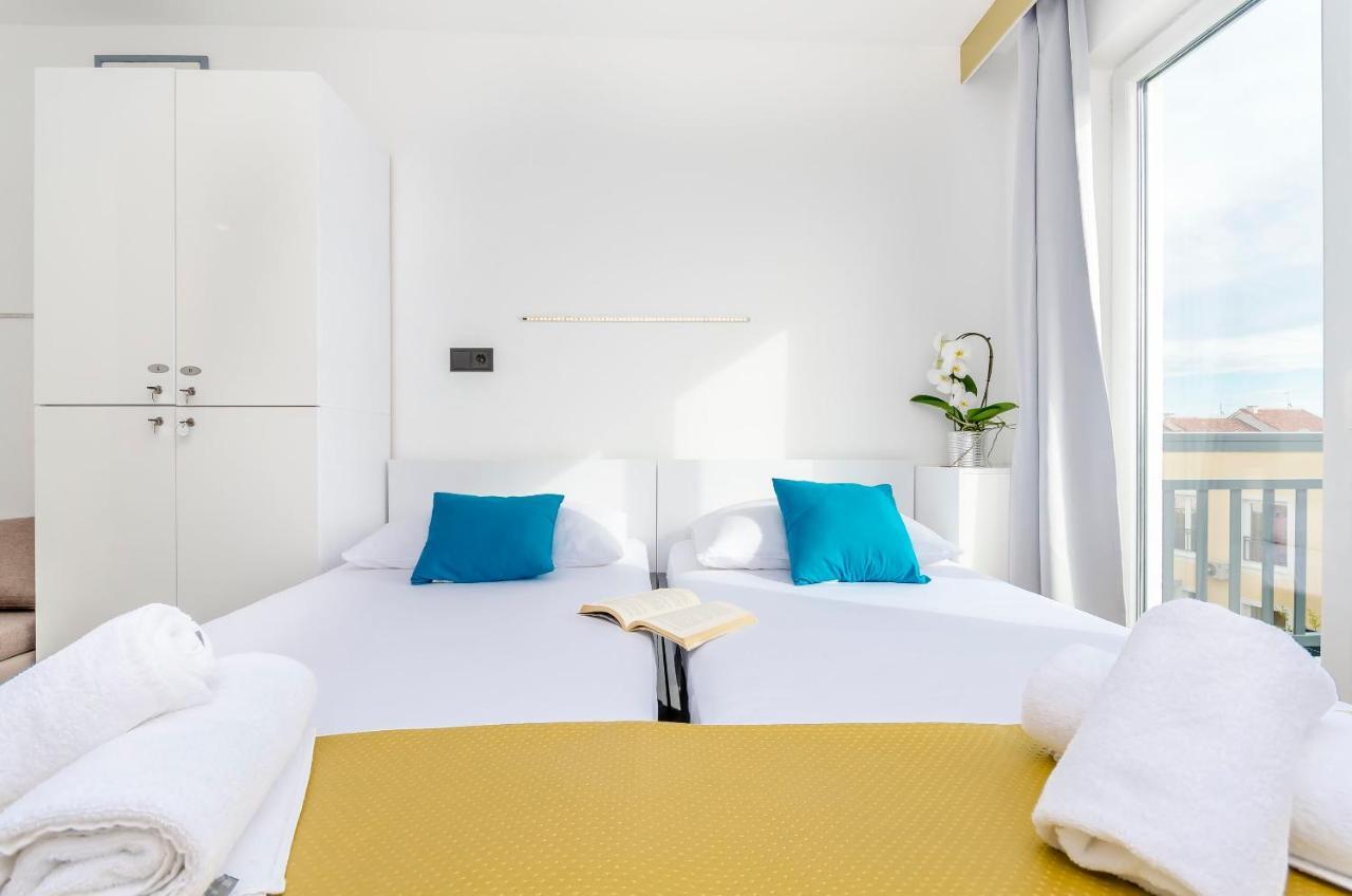 All Saints Suites B&B Kastela Kastel Stafilic ภายนอก รูปภาพ