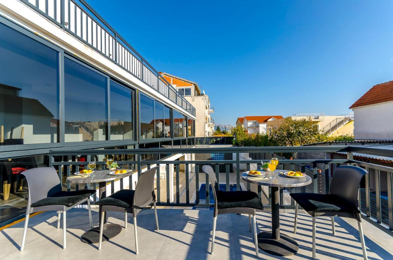 All Saints Suites B&B Kastela Kastel Stafilic ภายนอก รูปภาพ