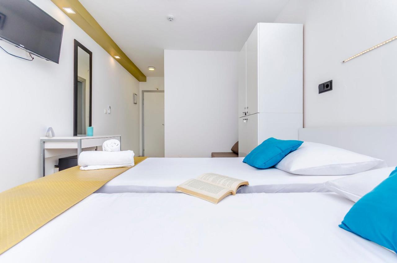 All Saints Suites B&B Kastela Kastel Stafilic ภายนอก รูปภาพ