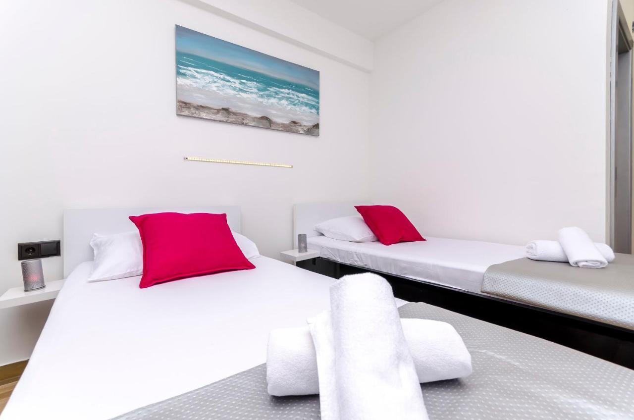 All Saints Suites B&B Kastela Kastel Stafilic ภายนอก รูปภาพ