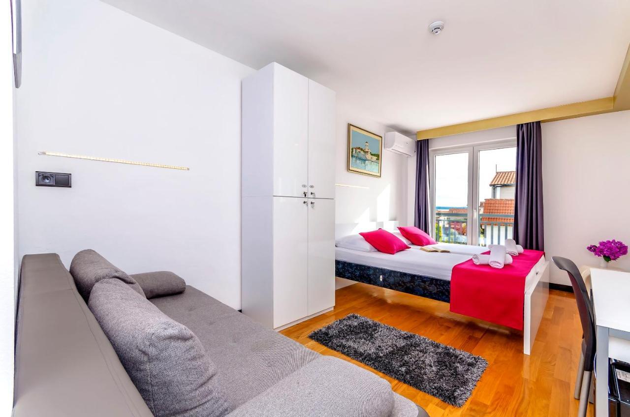 All Saints Suites B&B Kastela Kastel Stafilic ภายนอก รูปภาพ