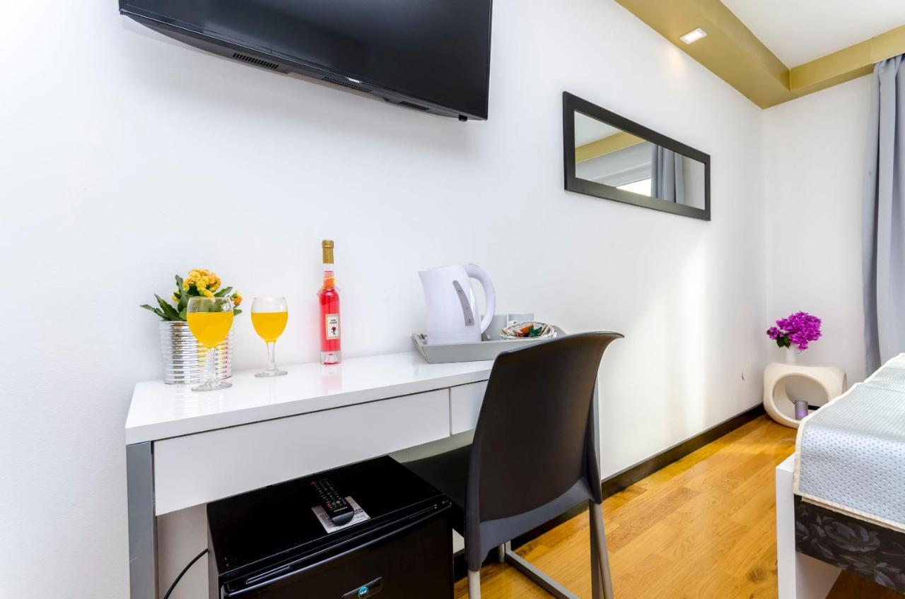 All Saints Suites B&B Kastela Kastel Stafilic ภายนอก รูปภาพ