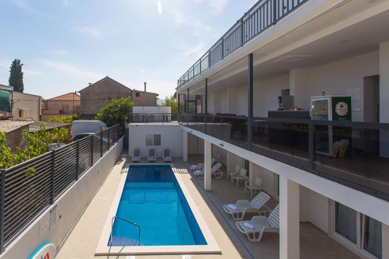 All Saints Suites B&B Kastela Kastel Stafilic ภายนอก รูปภาพ