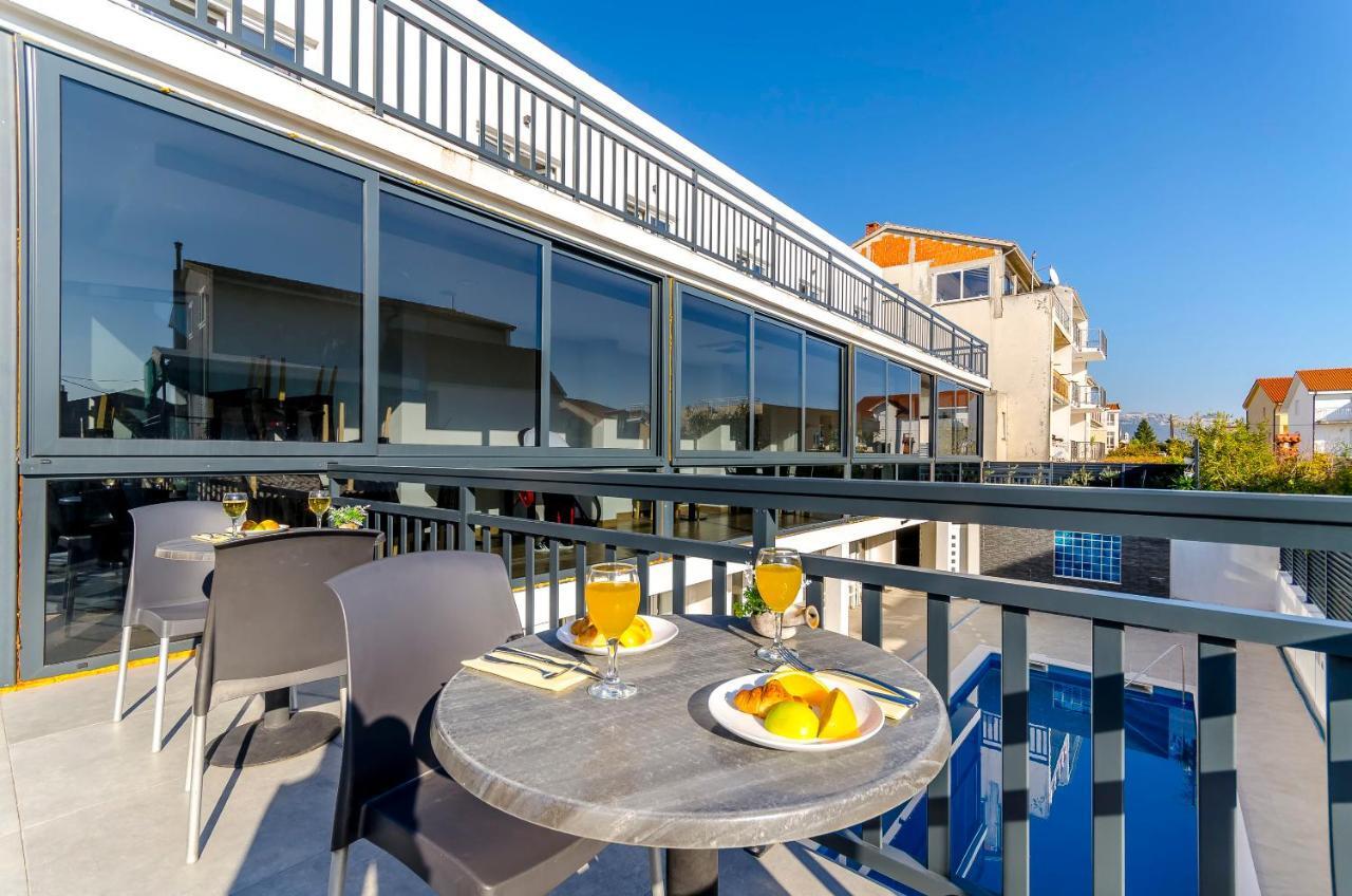 All Saints Suites B&B Kastela Kastel Stafilic ภายนอก รูปภาพ