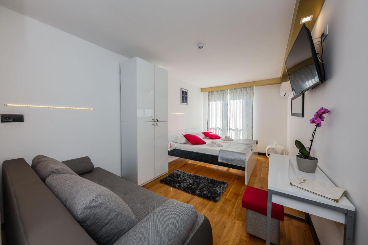 All Saints Suites B&B Kastela Kastel Stafilic ภายนอก รูปภาพ