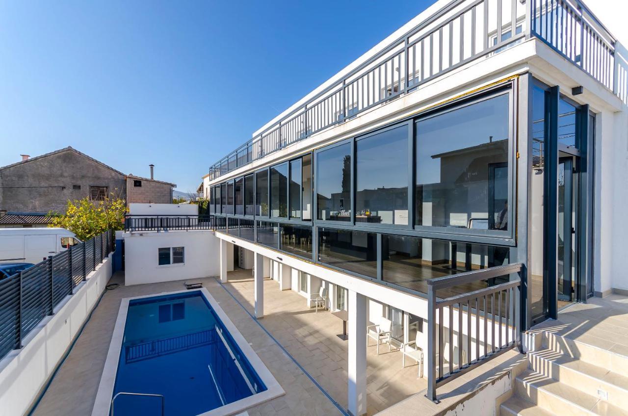 All Saints Suites B&B Kastela Kastel Stafilic ภายนอก รูปภาพ